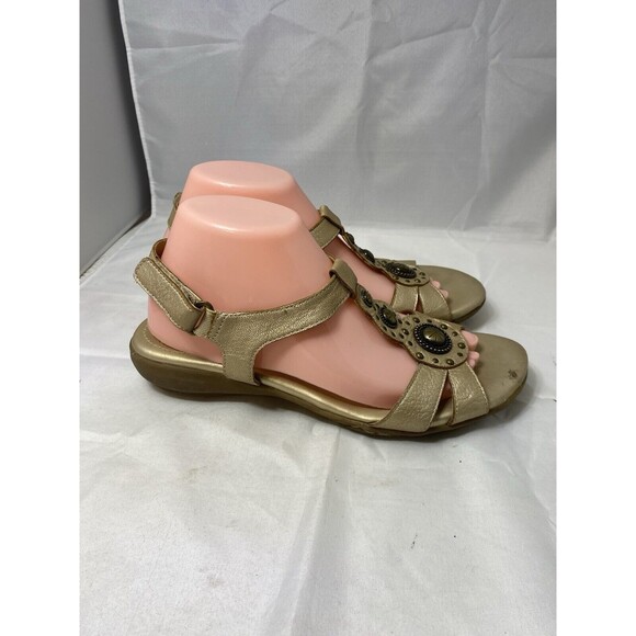 Naturalizer Comfort Carlita Sandal Metallic Tan Leather Slingback Studs US 9M - Picture 2 of 8